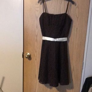 Girl size 5/6 Alyn Paige